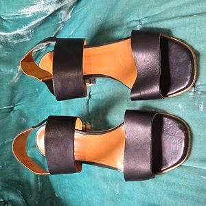 Coclico spanish black sandals